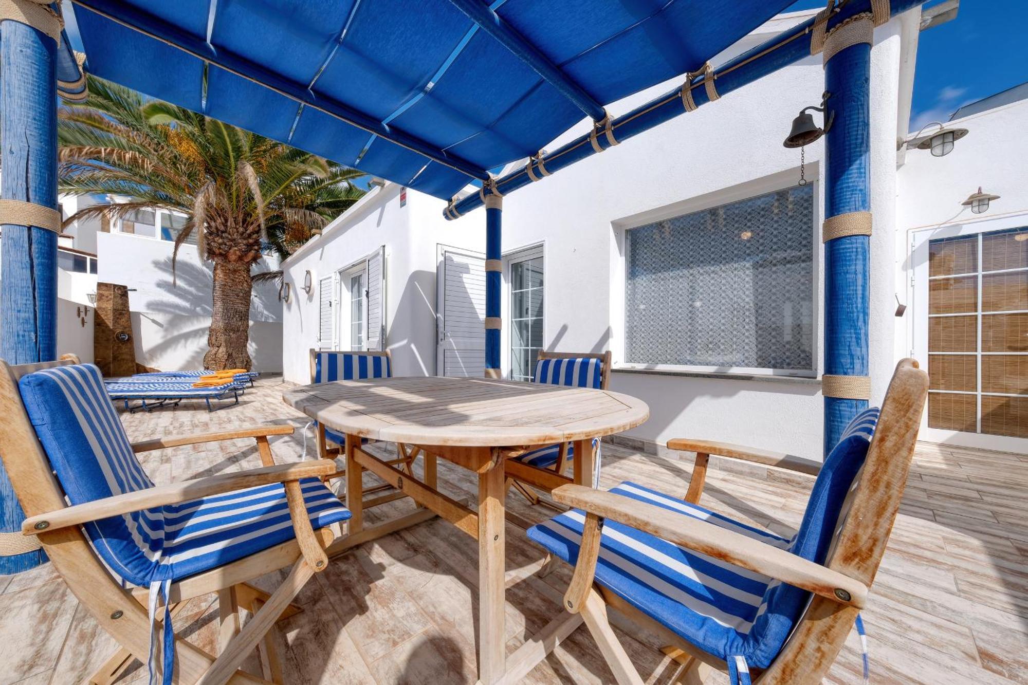 L Azdora La Concha Luxury House Holiday home